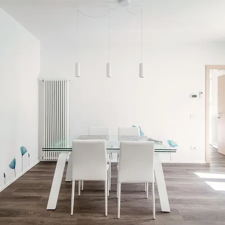 Апартаменты Diaz 67 Secret Terrace - The House Of Travelers